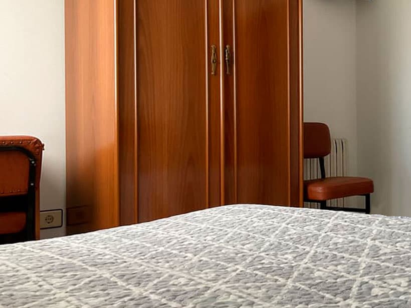 Habitación sencilla en Fene